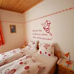 Renovated Mountain Retreat * Pruggern