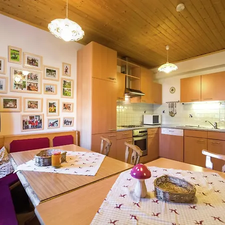 Holiday home Rustic In