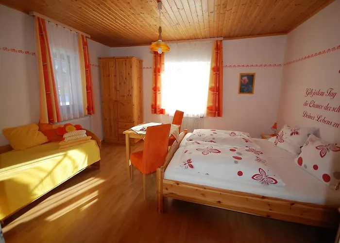 Vakantiehuis Renovated Mountain Retreat Pruggern