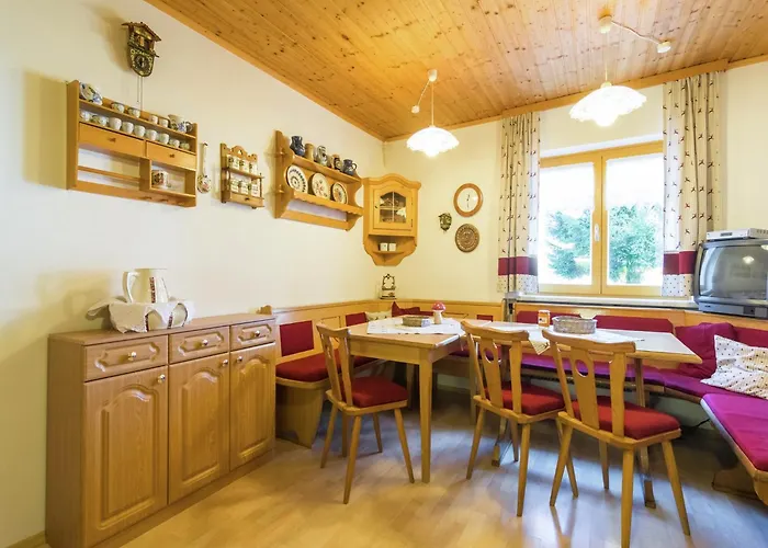 Renovated Mountain Retreat Pruggern